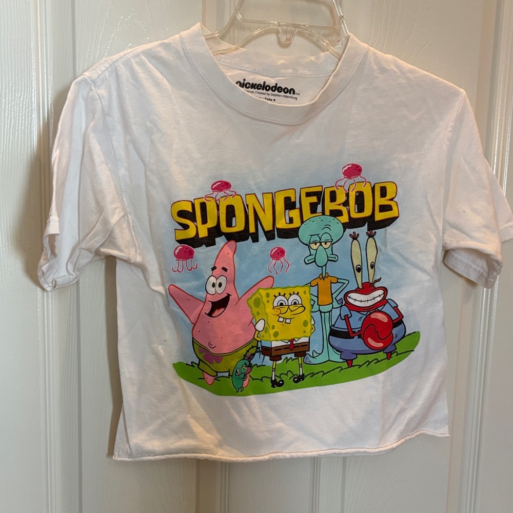 Nickelodeon White SpongeBob and Friends T-Shirt. Crop top